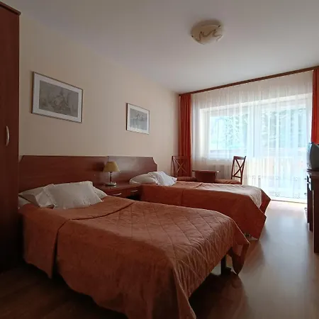 Osrodek Wypoczynkowy Przy Lesie Гостевой дом 3*